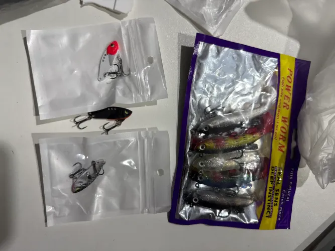 Kit isca artificial de peixe
