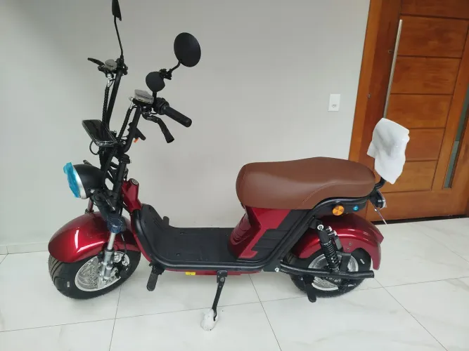Scooter elétrica Nova