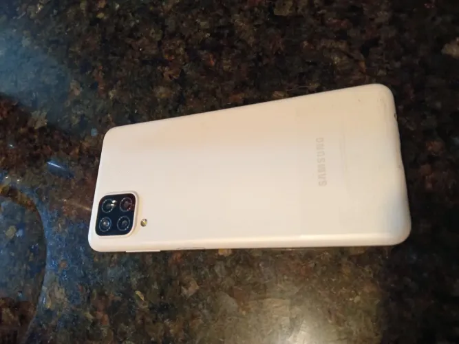 Vendo celular A12