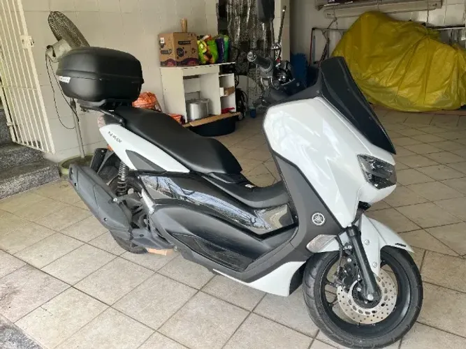 Yamaha NMax ABS 160 - 2022 - Branca - Único Dono - Apenas 10.000 KM