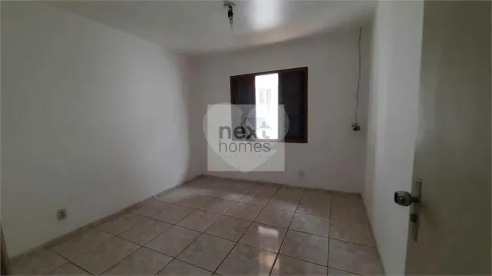 Casa à venda com 3 quartos, sendo 1 suíte, em Butantã, São Paulo - SP