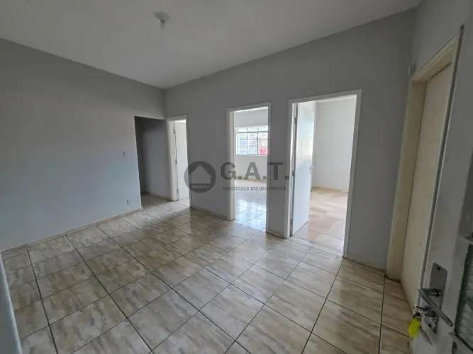 Sala Comercial para Locação em Votorantim-SP, Centro 10,00 m² de Área - Oportunidade Imper
