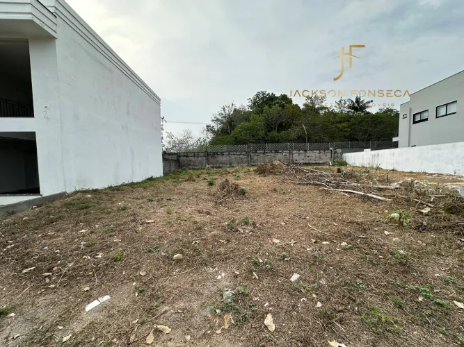 Lote no Condomínio Mosaico Ponta Negra - 250m² Pronto para Construir
