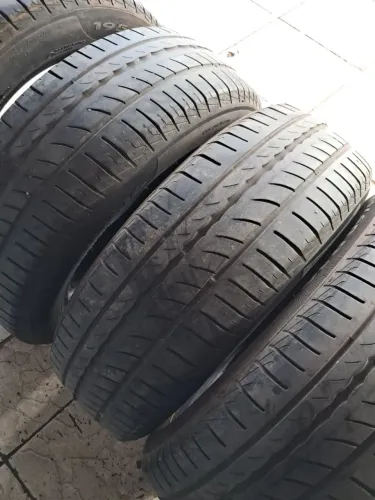 JOGO DE PNEUS PIRELLI P1 195/60/16 (..70% BORRACHA..)