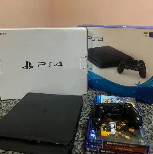 PS4