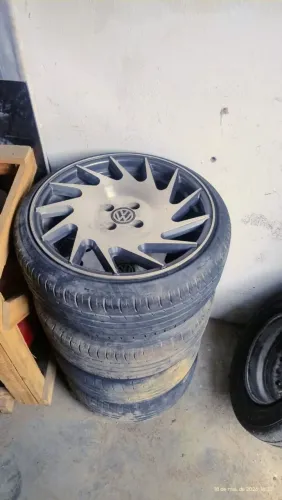 Vendo rodas 17 ou troco em moto