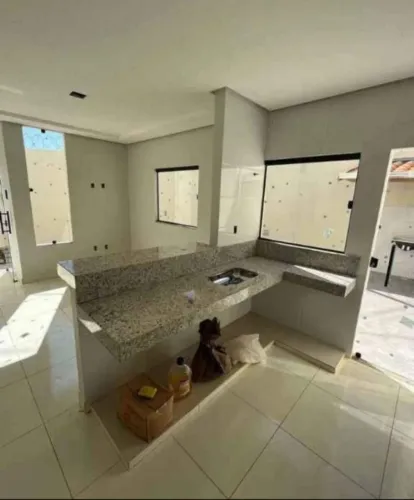 Casa com dois quartos acolhedora e bem planejada