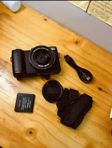 Câmera Fotografica Digital 5k 64mp 18x Câmera de beleza inteligente Ai Com flash retrátil
