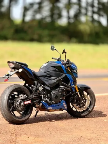 GSXS 750