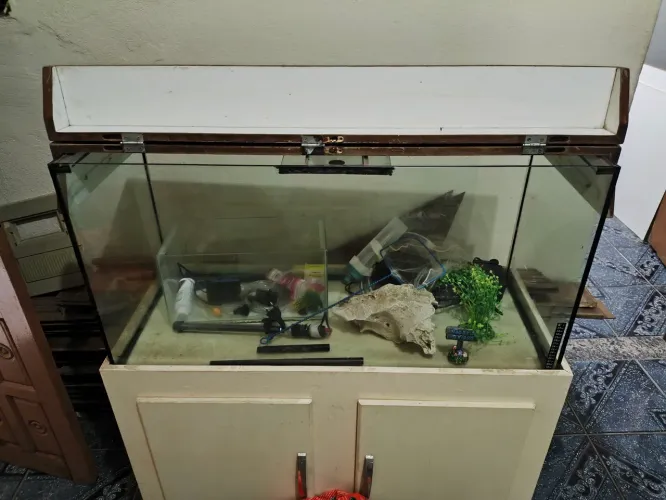Aquario 200 litros, com movel