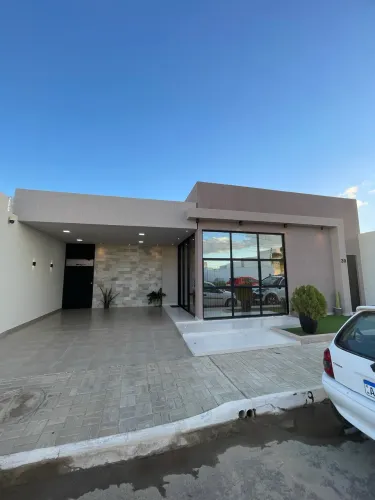 CASA 3 QUARTOS COM PISCINA A VENDA CONDOMÍNIO VELHO CHICO EM JUAZEIRO - BA