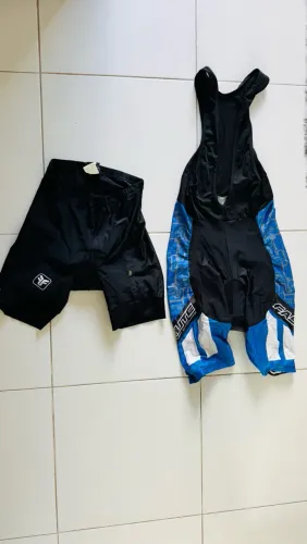 Kit masculino de ciclismo: bretelle G + bermuda Free Force GG