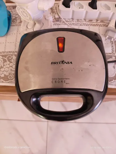 Sanduicheira Britânia
