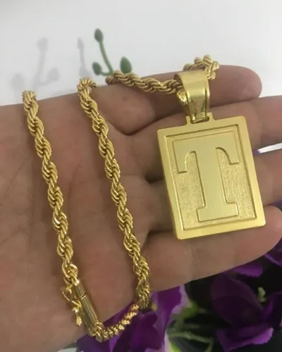 Cordão trançado 6mm banho em camadas ouro 18k  + pingente letra grátis 