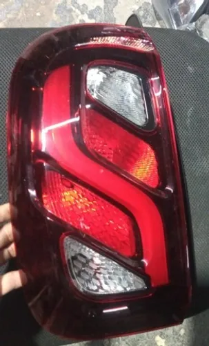 Lanterna da Duster 2015 com led lado esquerdo 
