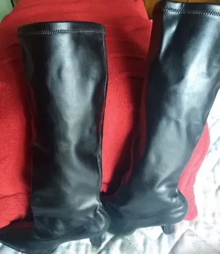 Bota preta 36