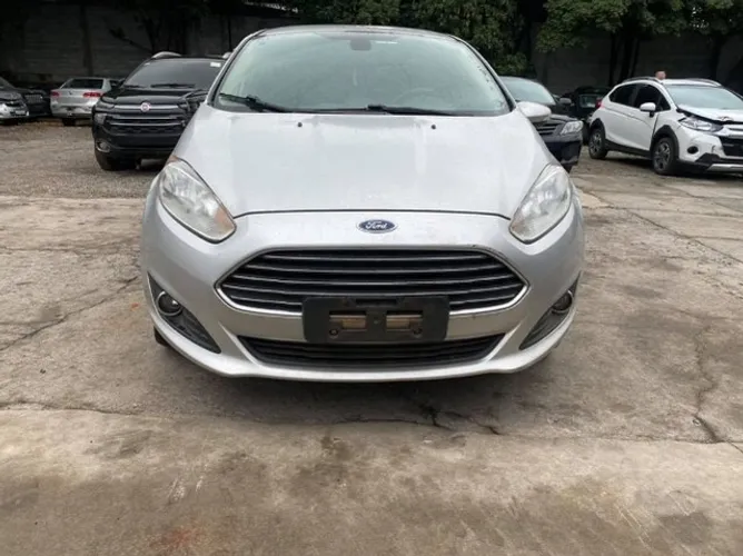 Ford Fiesta 1.6 2012 Motor Parachoque Lanterna Porta Capo Farol Airbag Sucata