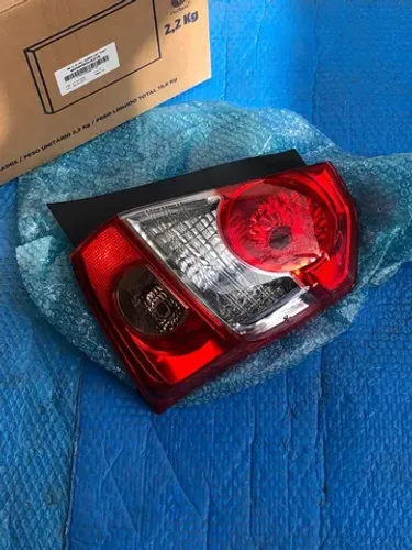 Lanterna Traseira Direita Etios Hatch 2013 A 2018 