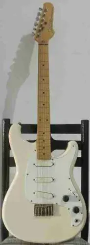Guitarra: Ibanes Roadstar, 2 Series ( Made in japan 1994 )