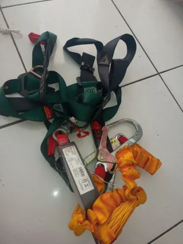 Cinto de segurança com talabarte Hercules
