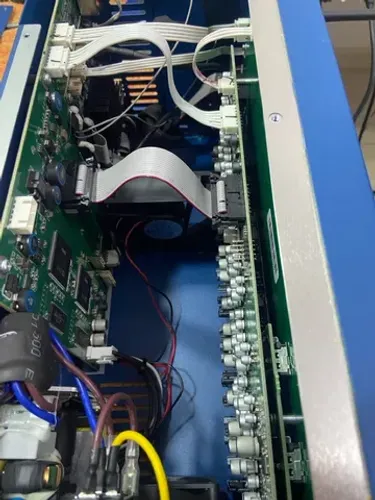 UI24R Soundcraft Assistência Técnica 