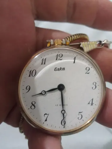 Relógio de bolso eska