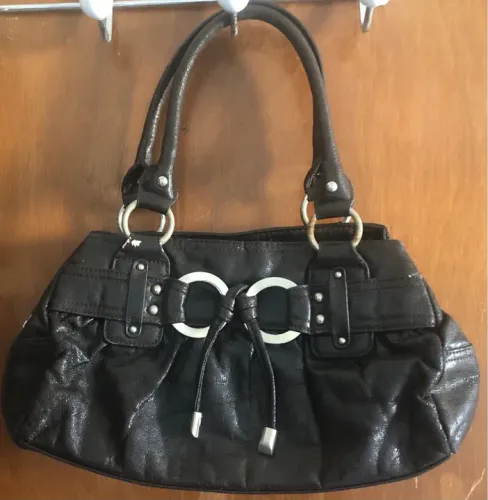 Bolsa pequena marrom escuro