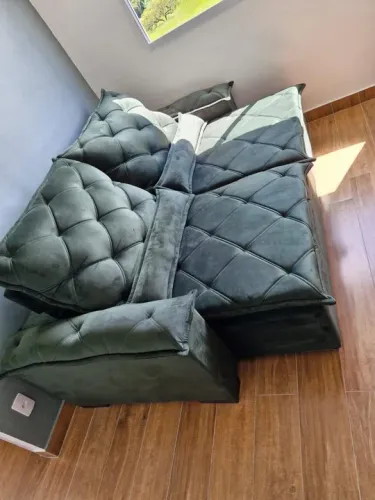 Sofá retrátil e reclinável 