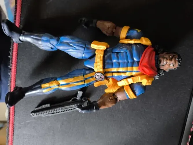 Bishop Marvel Legends bispo x-men boneco figura