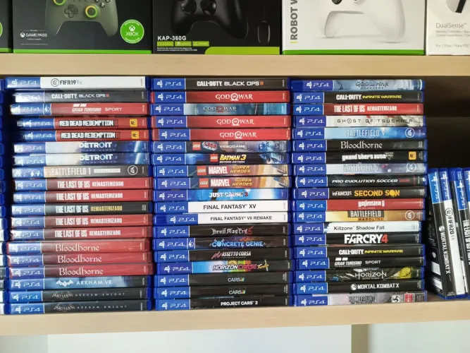 Jogos PS4 PS5 mídia física novos e semi novos 