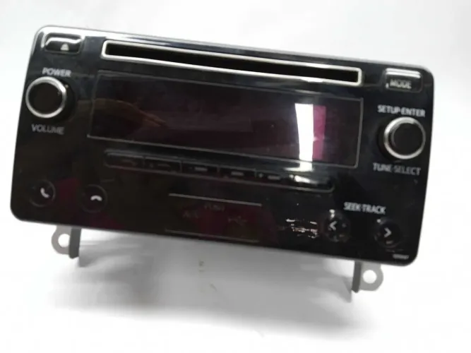 Radio Toyota Etios Xs 1230005600c101. 2020