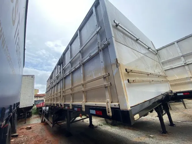 CARRETA BITREM GRANELEIRO 2023  VENDA E LOCAÇÃO