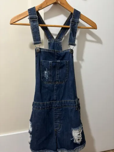 Macacão Jeans Destroyed
