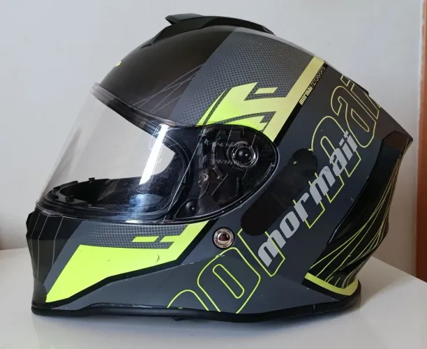Capacete fechado Mormaii M1 NEON