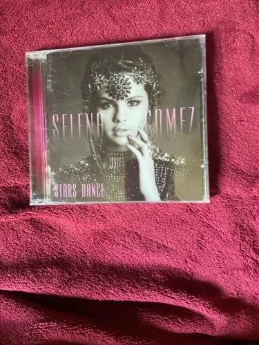 CD Selena Gomez - Stars Dance