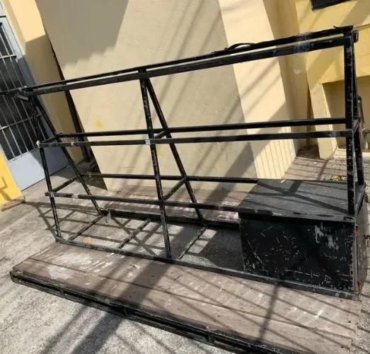 Cavalete para carregar vidro