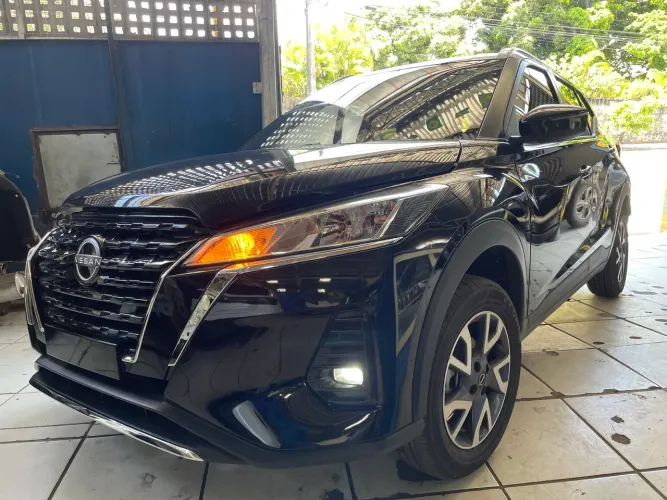 Sucata Nissan Kicks sense 2024 com 2400 kk rodado 