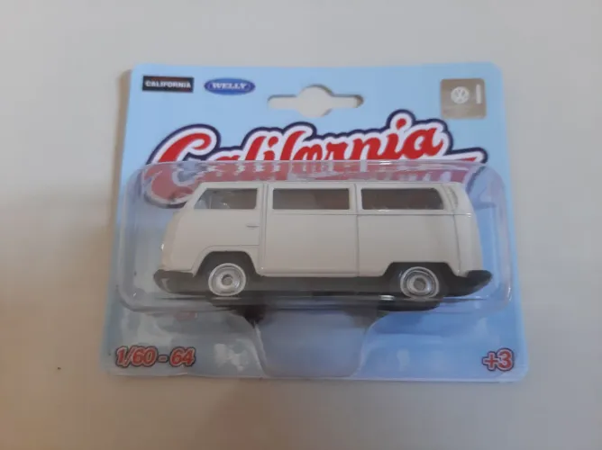 Miniatura VW Kombi Bege California - Welly 1/64