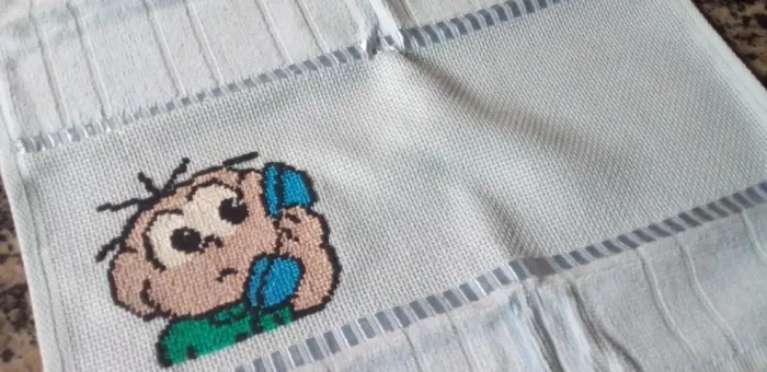 Oportunidade Incrível - Toalha bordada 30x45 em ponto cruz