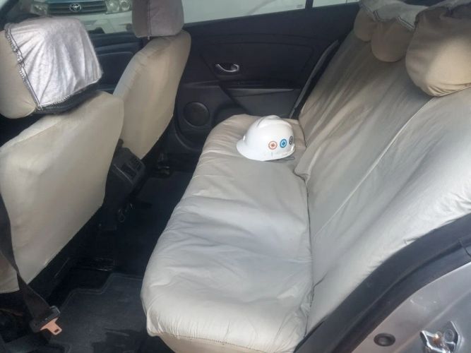 Imagem de Renault Fluence Sed. Dynamique 2.0 16V Flex Mec. 2013