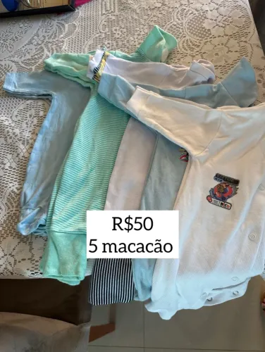 Roupinhas de bebê
