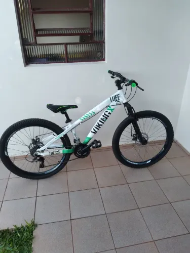 BICICLETA VIKING TUFF 255 SO A VISTA 1.390.00