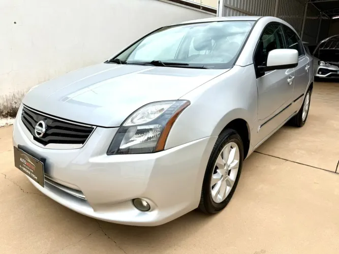 Nissan Sentra S 2.0 Flex 16V Aut. 2013
