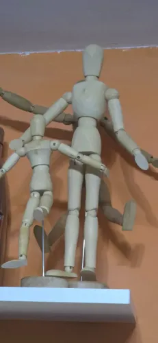 Boneco Articulado Madeira  - Desenho Motion