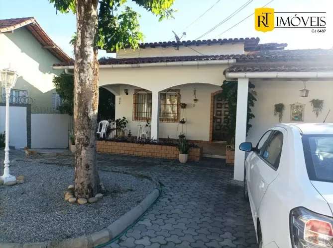 Casa linear 3 quartos para venda ou locação próximo ao Centro - Araruama/RJ