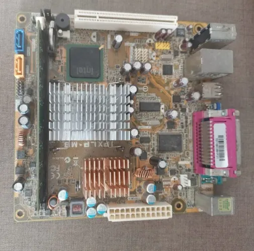 Placa Mãe Pegatron Ipxlp-mb C/ Intel