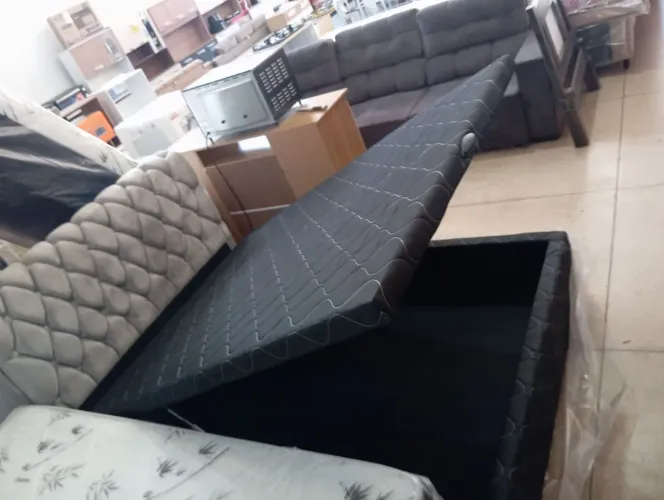 Cama Box Casal com Baú hidráulico
