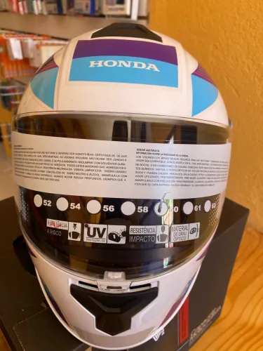 Vendo capacete Honda 