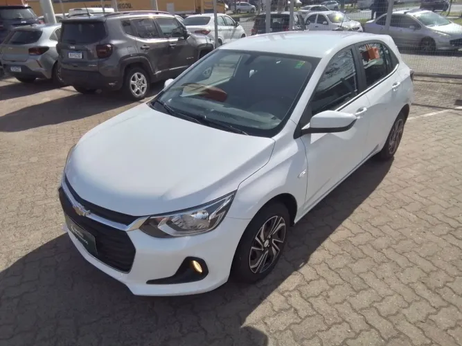 Chevrolet Onix Hatch LT 1.0 12V TB Flex Mec. 4P 2025