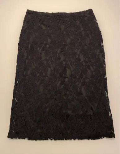Saia Midi de Renda